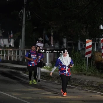 Runner Photo 6053696