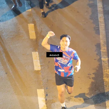 Runner Photo 6053733
