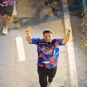 Runner Photo 6053857