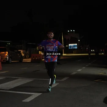 Runner Photo 6053859