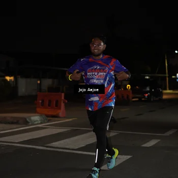 Runner Photo 6053893