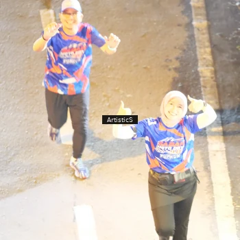 Runner Photo 6053916