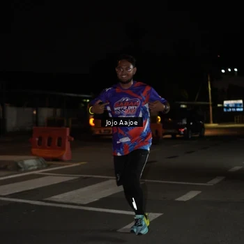Runner Photo 6053917