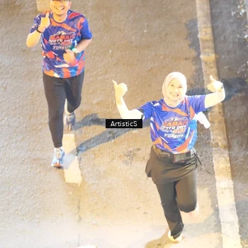 Runner Photo 6053925