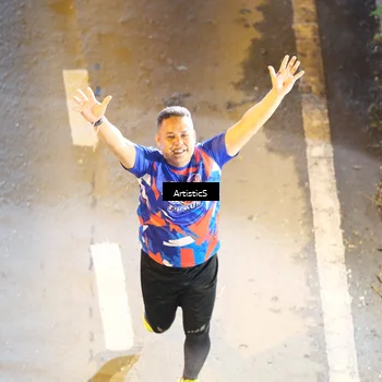 Runner Photo 6053944