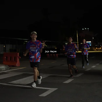 Runner Photo 6053984