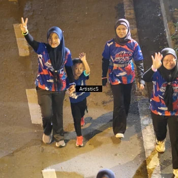 Runner Photo 6054016