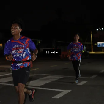 Runner Photo 6054026
