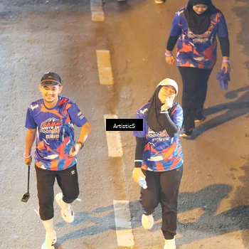 Runner Photo 6054028
