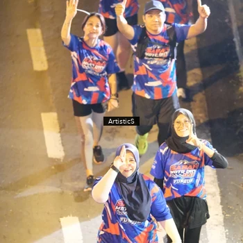 Runner Photo 6054073