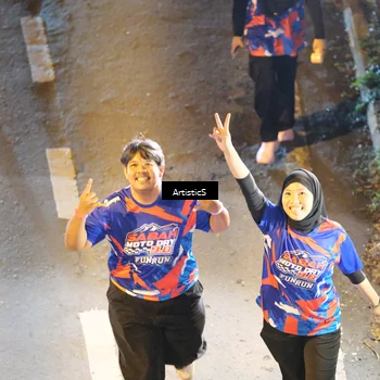 Runner Photo 6054078