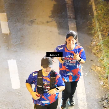 Runner Photo 6054098