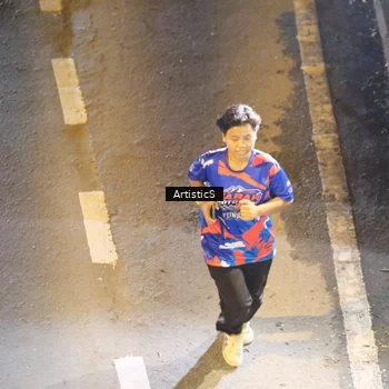 Runner Photo 6054116