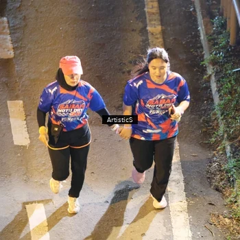 Runner Photo 6054141