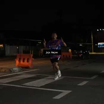 Runner Photo 6054146