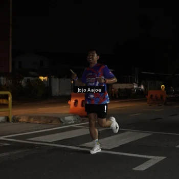 Runner Photo 6054178