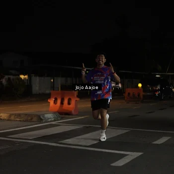 Runner Photo 6054181