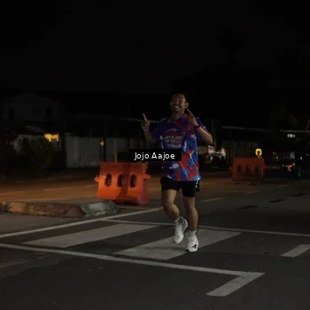 Runner Photo 6054187