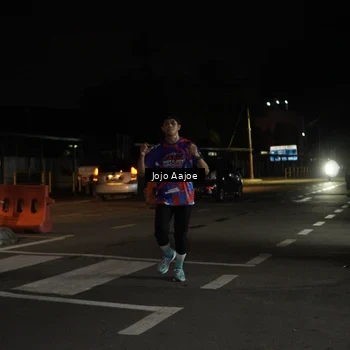 Runner Photo 6054194