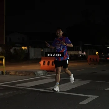 Runner Photo 6054198