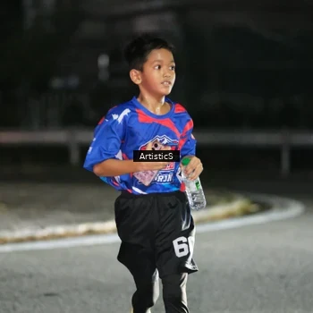 Runner Photo 6054202