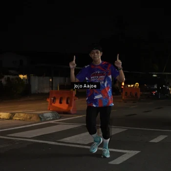 Runner Photo 6054214