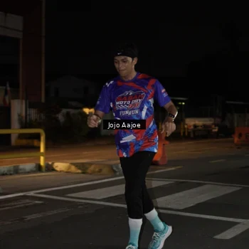 Runner Photo 6054227