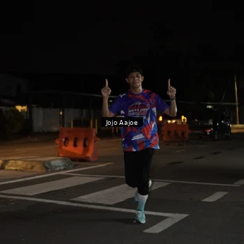 Runner Photo 6054230