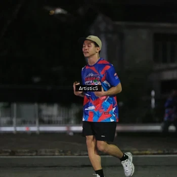 Runner Photo 6054231