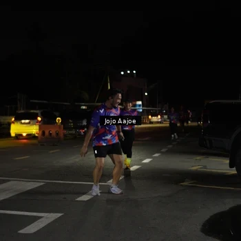 Runner Photo 6054248