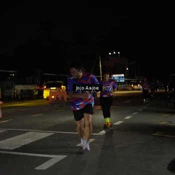 Runner Photo 6054250