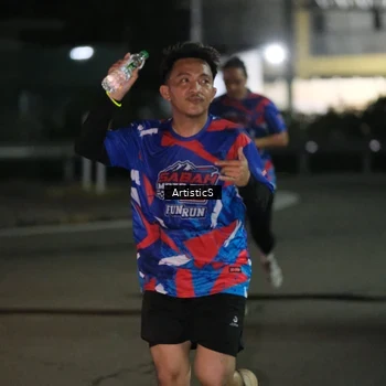 Runner Photo 6054252