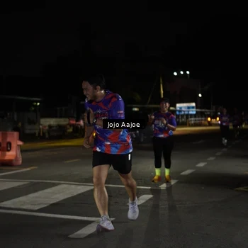 Runner Photo 6054262