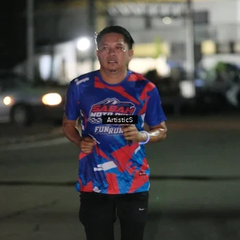 Runner Photo 6054264
