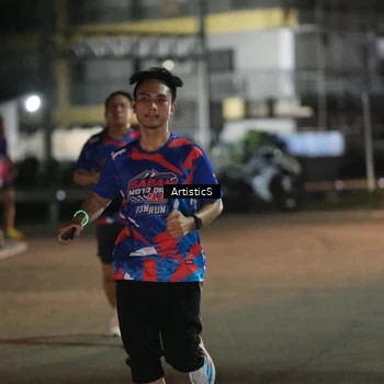 Runner Photo 6054276