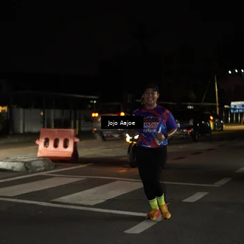 Runner Photo 6054301