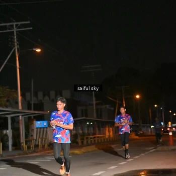 Runner Photo 6054308