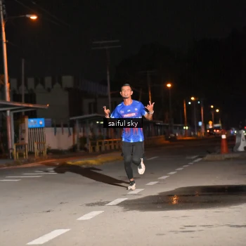 Runner Photo 6054311