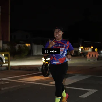 Runner Photo 6054317