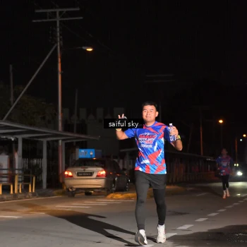 Runner Photo 6054333