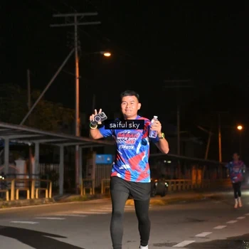 Runner Photo 6054334