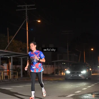 Runner Photo 6054347