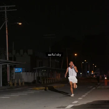 Runner Photo 6054351