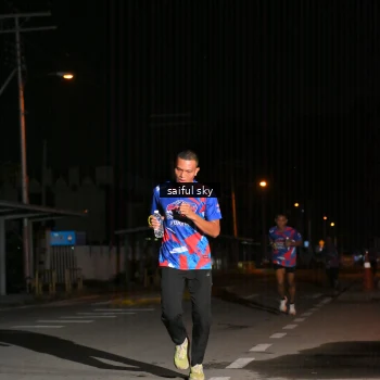 Runner Photo 6054360