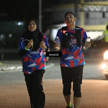 Runner Photo 6054363