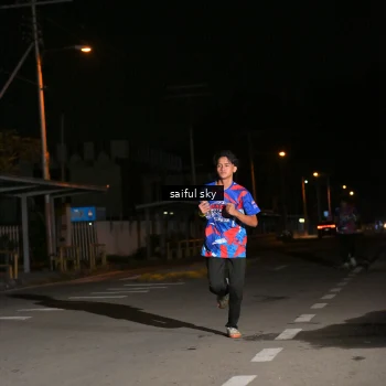 Runner Photo 6054369