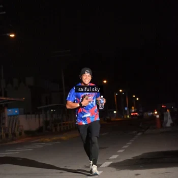 Runner Photo 6054375