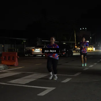 Runner Photo 6054376