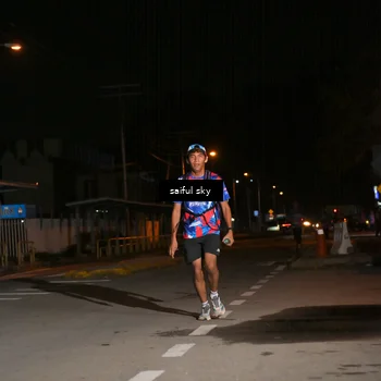 Runner Photo 6054381