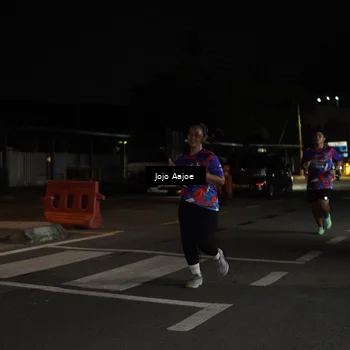 Runner Photo 6054382